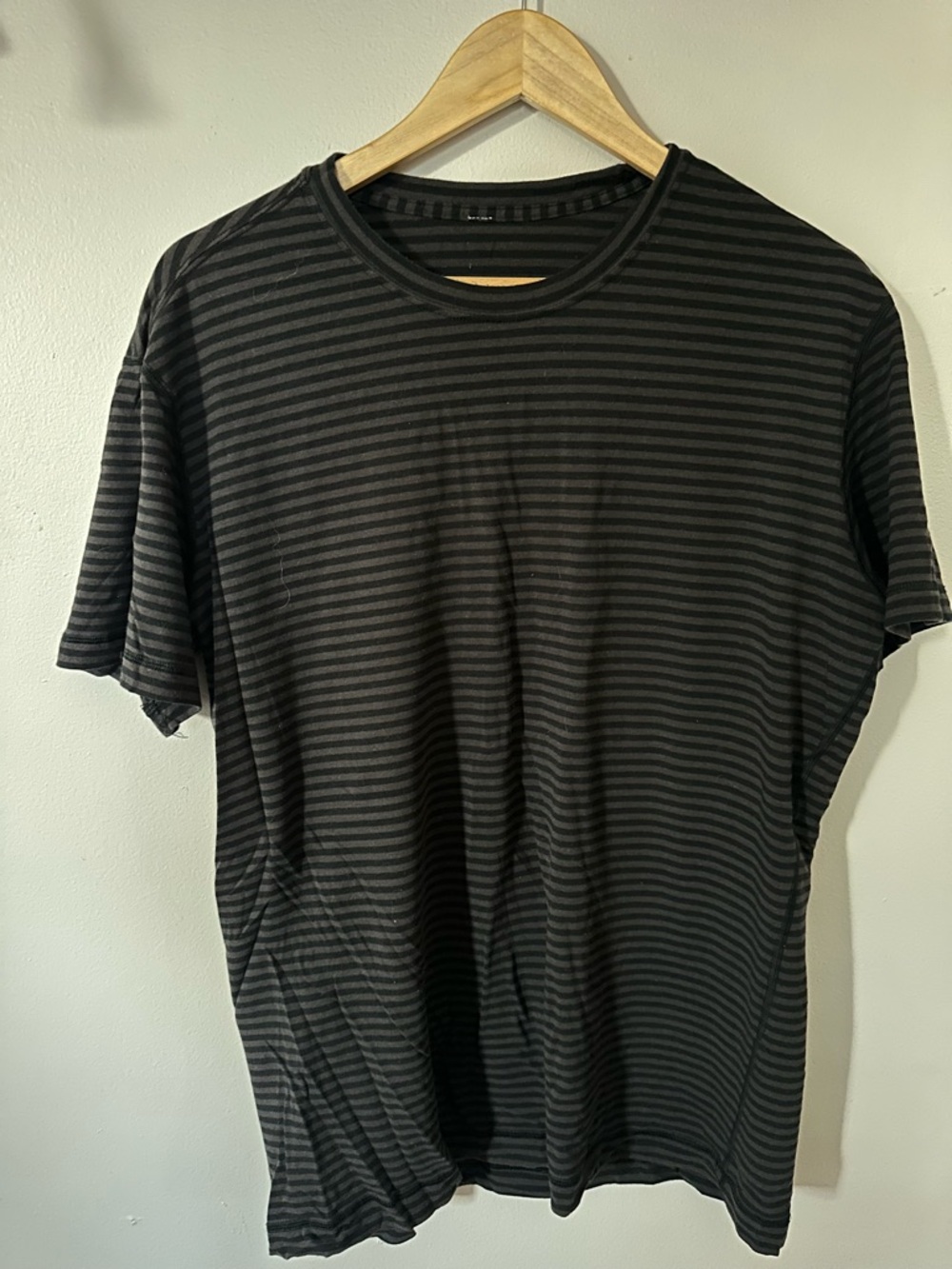 Men's Black & Dark Gray Striped Crew Neck T-Shirt